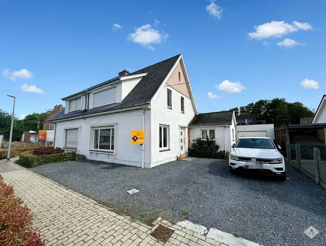 House for sale in Buggenhout – 1/10