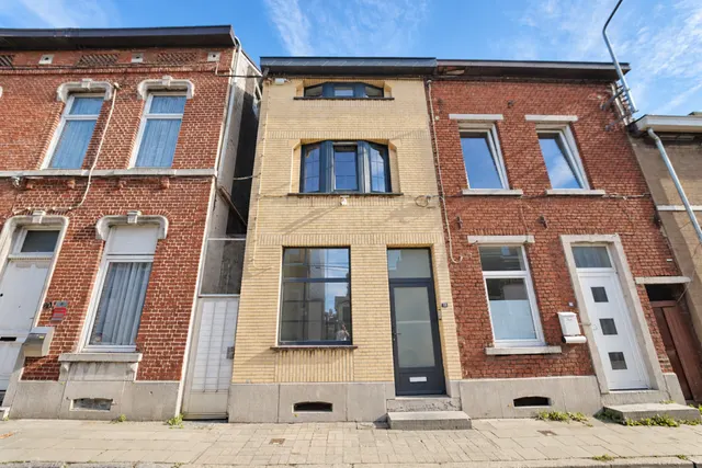 Huis te koop in Dampremy – 1/5