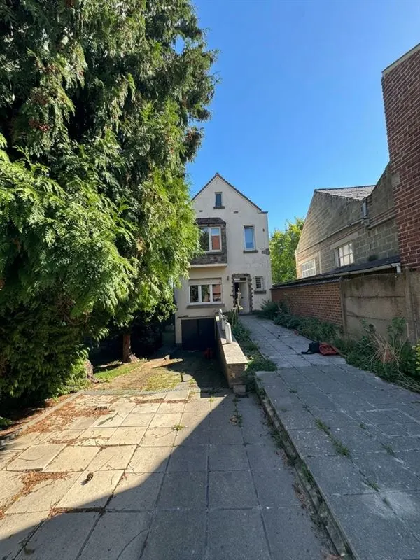 Maison à vendre à Braine-l'Alleud – 1/10