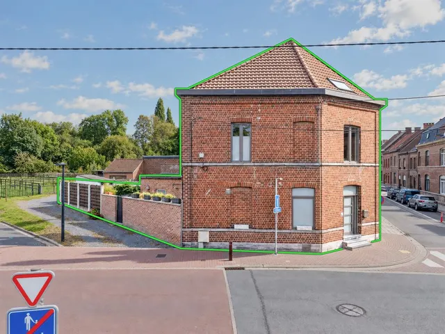 Huis te koop in Antoing – 1/10