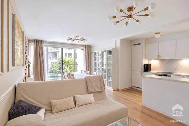 Appartement te koop in Schaerbeek – 1/10