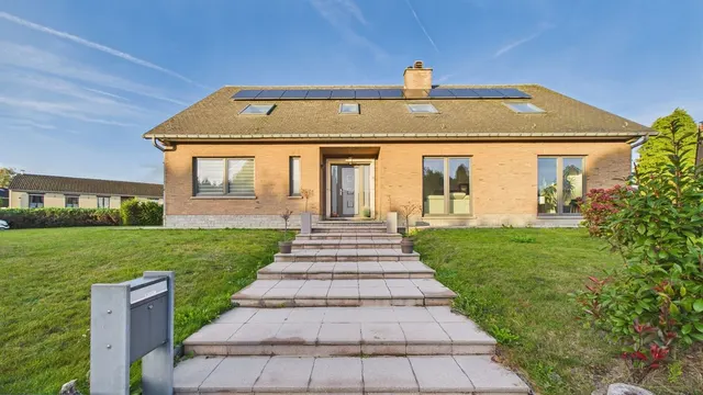 Huis te koop in Perwez – 1/10