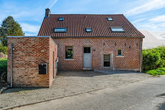 House for sale in Piétrain – 1/10