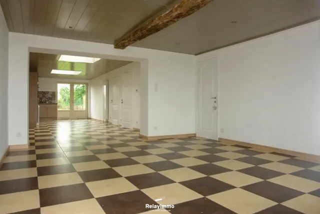 Maison à louer à Roucourt – 1/10