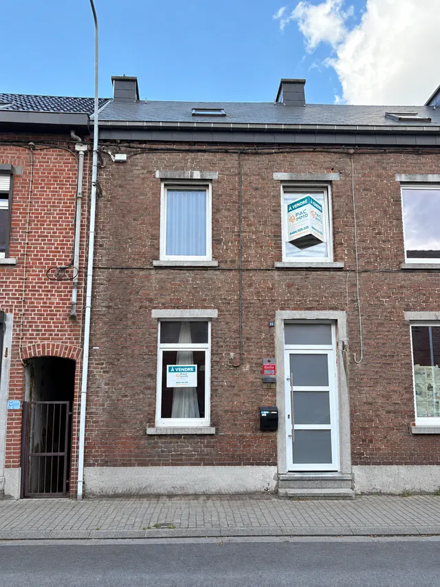 House for sale in Courcelles Trazegnies – 1/10