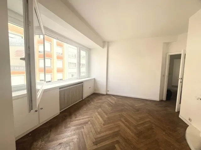 Appartement à vendre à Ixelles – 1/3