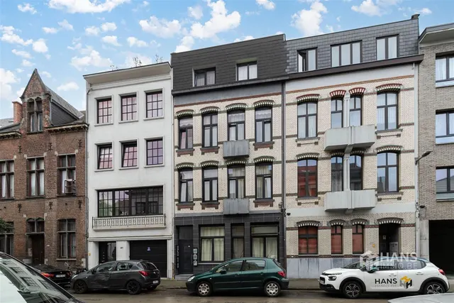 Appartement à vendre à Antwerpen – 1/8