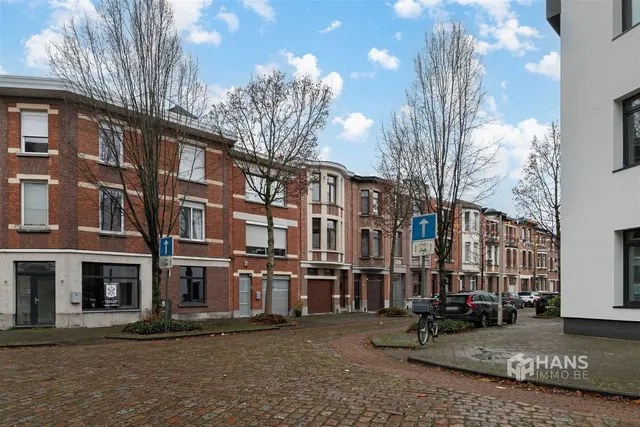 Bel-etage à vendre à Mortsel – 1/10