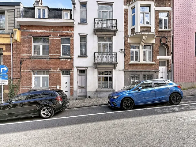 Huis te koop in Ixelles – 1/10