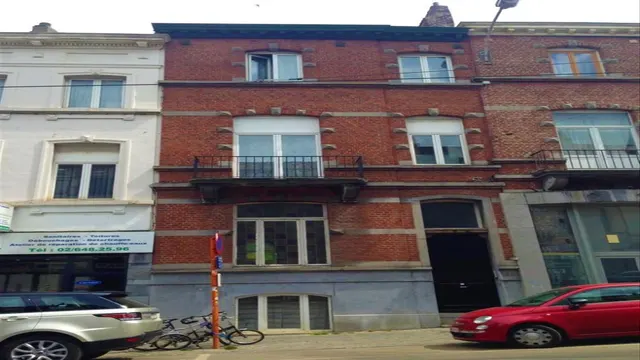 Appartement te huur in Elsene – 1/10