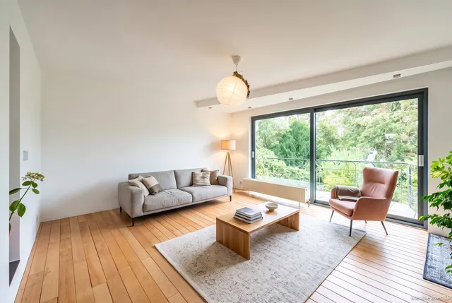 Triplex te koop in Woluwe-Saint-Pierre – 1/10