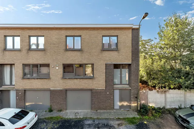 Huis te koop in Sint-Denijs-Westrem – 1/10