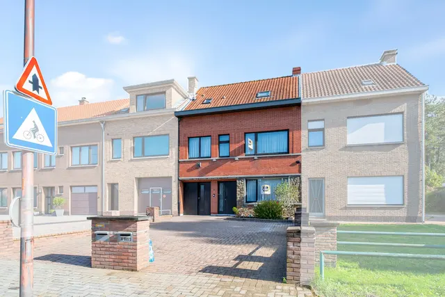 Woning for sale in Sint-Niklaas – 1/10