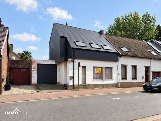Huis te koop in Denderleeuw – 1/10