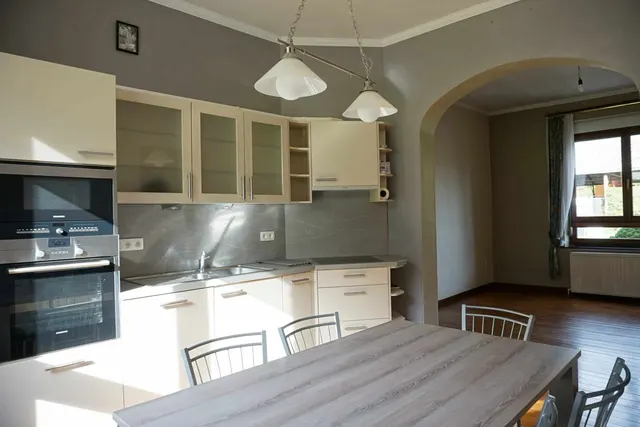 Huis te huur in Limbourg – 1/10