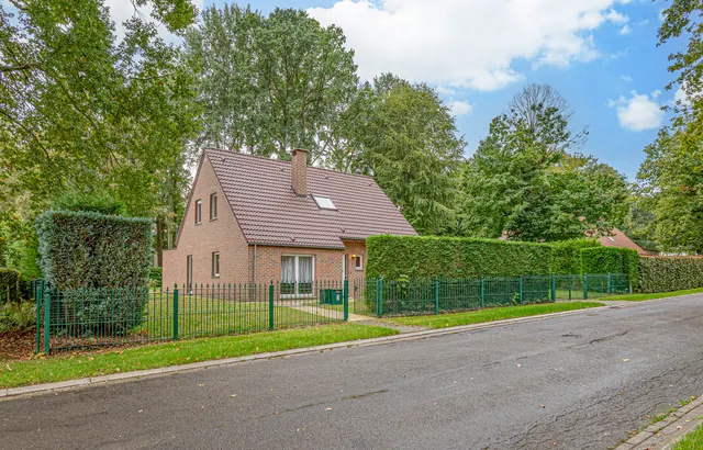 Huis te koop in Dilbeek – 1/10