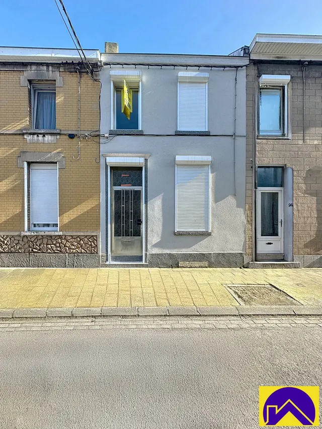 Huis te koop in La Louvière – 1/10