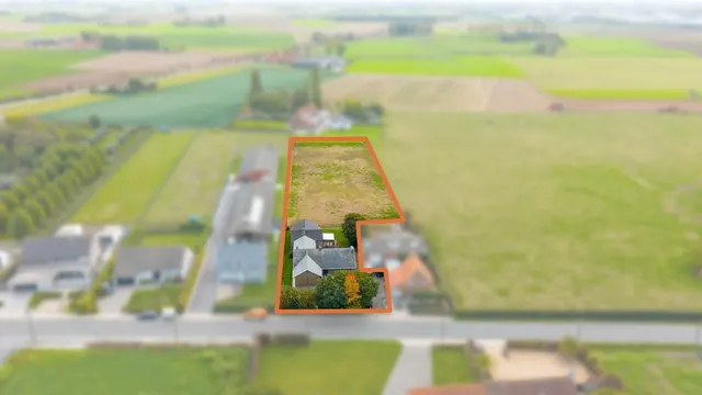 Huis te koop in Ieper – 1/3
