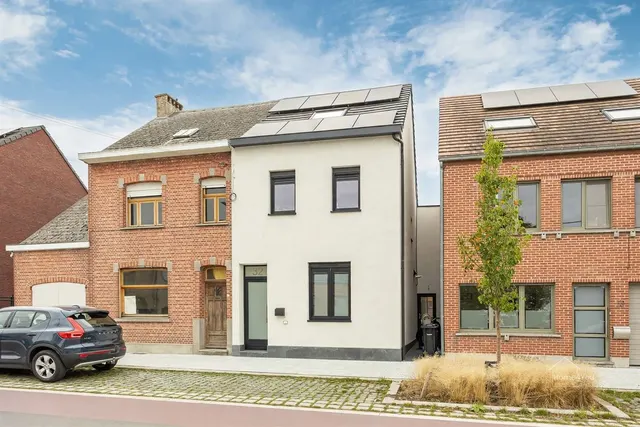 Huis te koop in Hombeek – 1/10