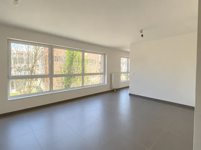 Appartement te huur in Molenbeek-Saint-Jean – 1/8