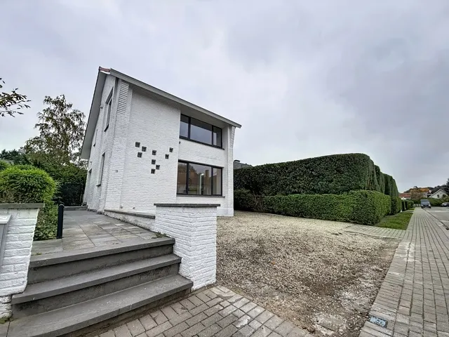 Huis te huur in Waterloo – 1/10