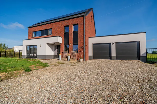 Huis te koop in Walhain – 1/10
