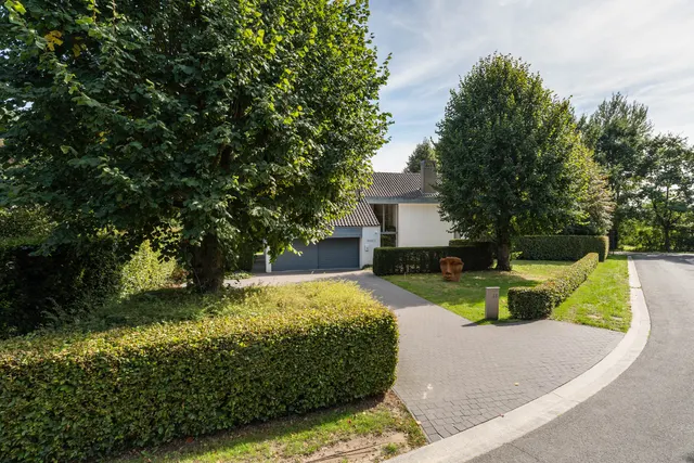 villa for sale in Destelbergen – 1/10