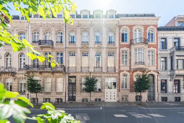 apartment for sale in Ixelles – 1/10