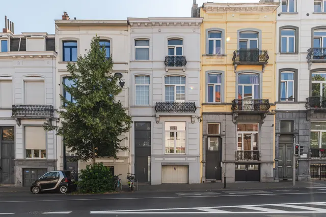 house for sale in Etterbeek – 1/10