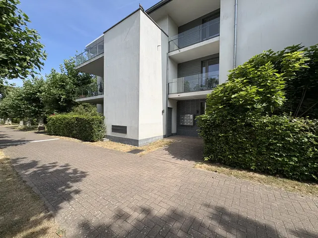 apartment for sale in Waterloo – 1/10