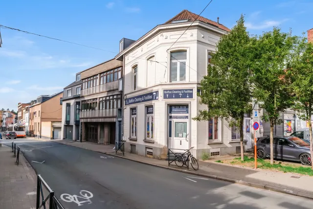 house te koop in Uccle – 1/10
