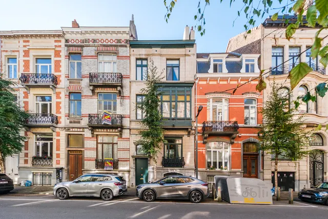 house te koop in Ixelles – 1/10
