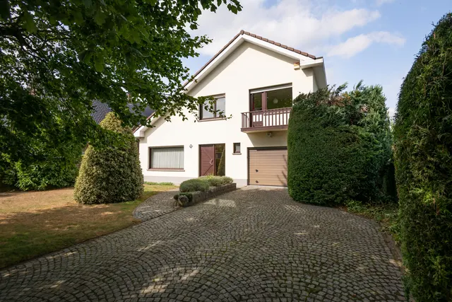 villa à vendre à Aartselaar – 1/10
