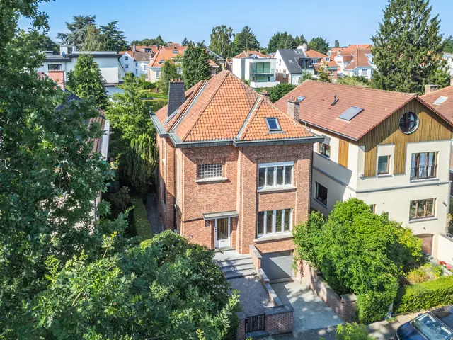 villa à vendre à Woluwe-Saint-Pierre – 1/10