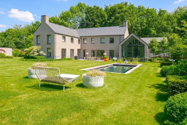 villa for sale in Seneffe – 1/10