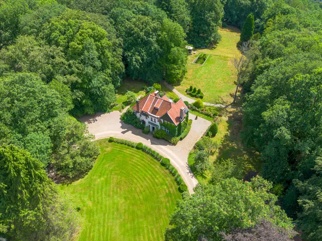 villa te koop in Spa – 1/10