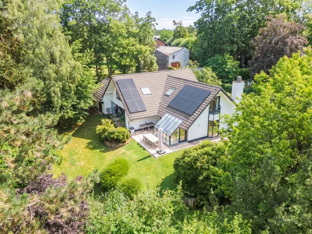 villa à vendre à Lasne – 1/10
