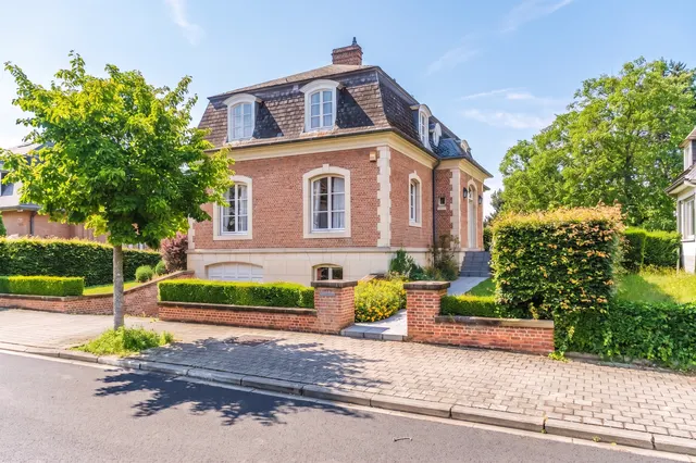house for sale in Woluwe-Saint-Pierre – 1/10