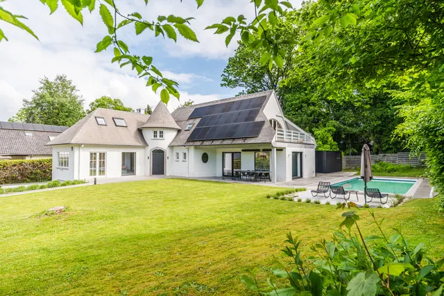 villa te koop in Rixensart – 1/10