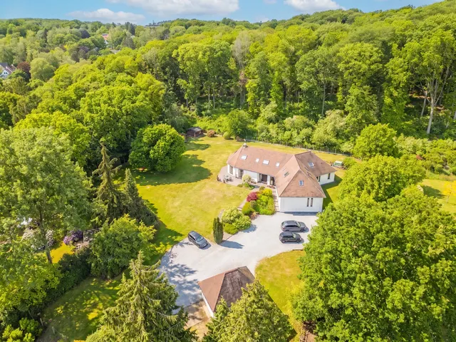villa à vendre à Lasne – 1/10