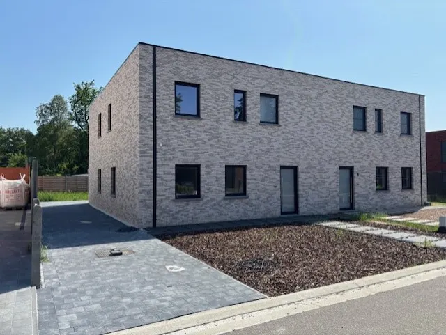 house à vendre à Bourg-Léopold – 1/10