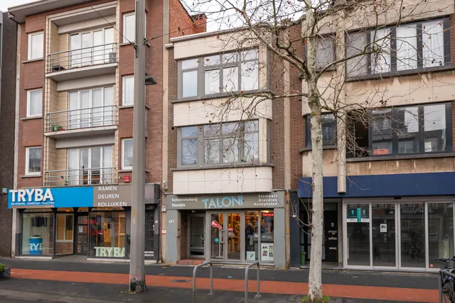 house à vendre à Mortsel – 1/10