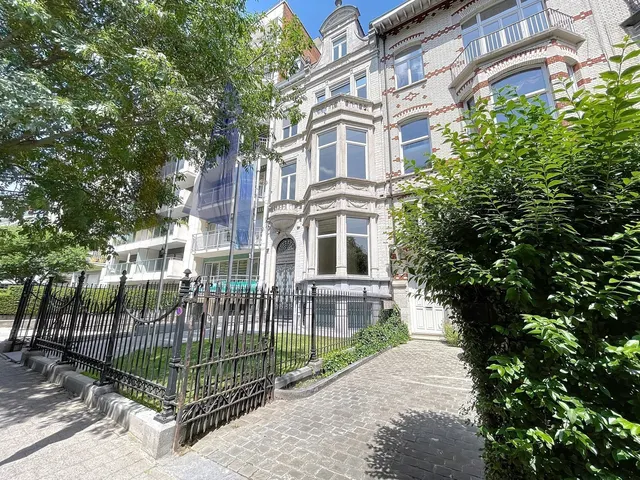 house te koop in Etterbeek – 1/10