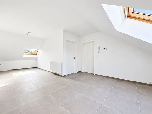 Appartement te koop in Fontaine-L'Evêque – 1/10