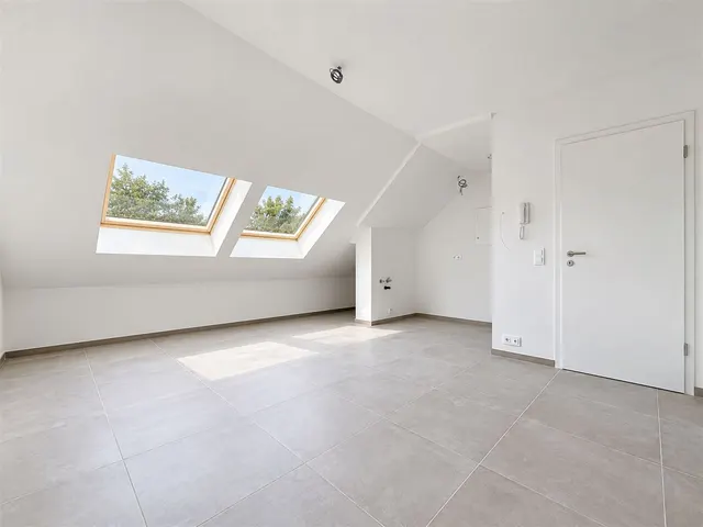 Appartement te koop in Fontaine-L'Evêque – 1/10