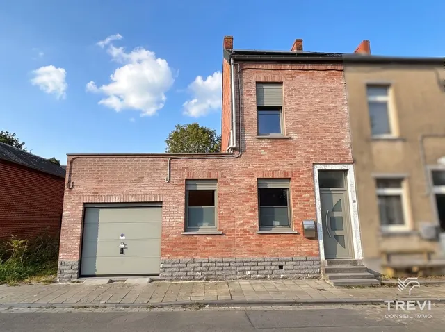 House for sale in Écaussinnes – 1/10