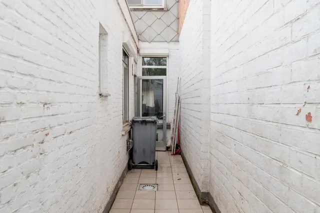 House for sale in Sint-Niklaas – 1/10