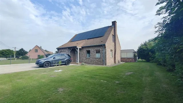 Villa à louer à Marquain – 1/10
