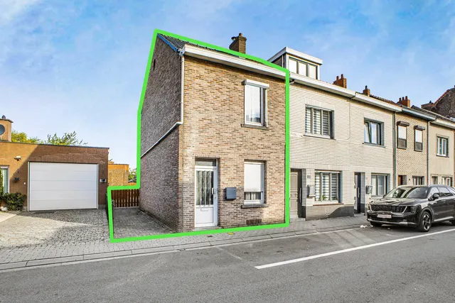 House for sale in Sint-Pieters-Leeuw – 1/10