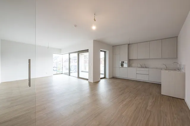 Appartement te koop in Hemiksem – 1/4